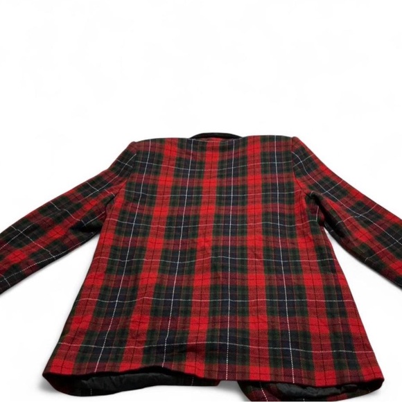 Vintage Sag Harbor Red & Green Plaid Jacket with Black Velvet Collar office - Picture 6 of 8